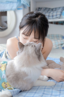 迷人的小姨子在线观看