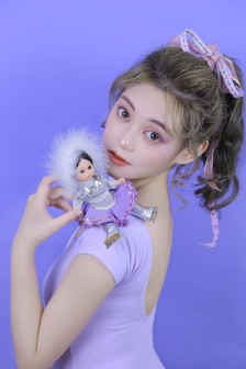 车子一晃一晃就C进肉了的游戏